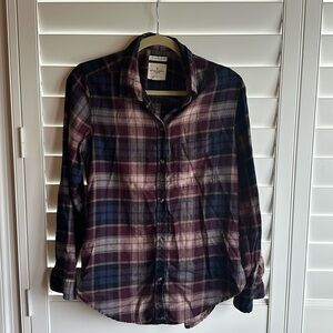 American Eagle Plaid Long Sleeve Shirt Size Medium